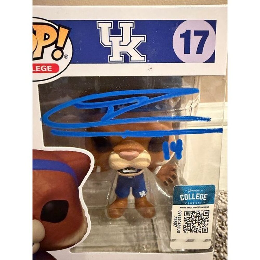 Tyler Herro signed autographed University of Kentucky Wildcat Funko Pop! #17 JSA - Picture 2 of 4